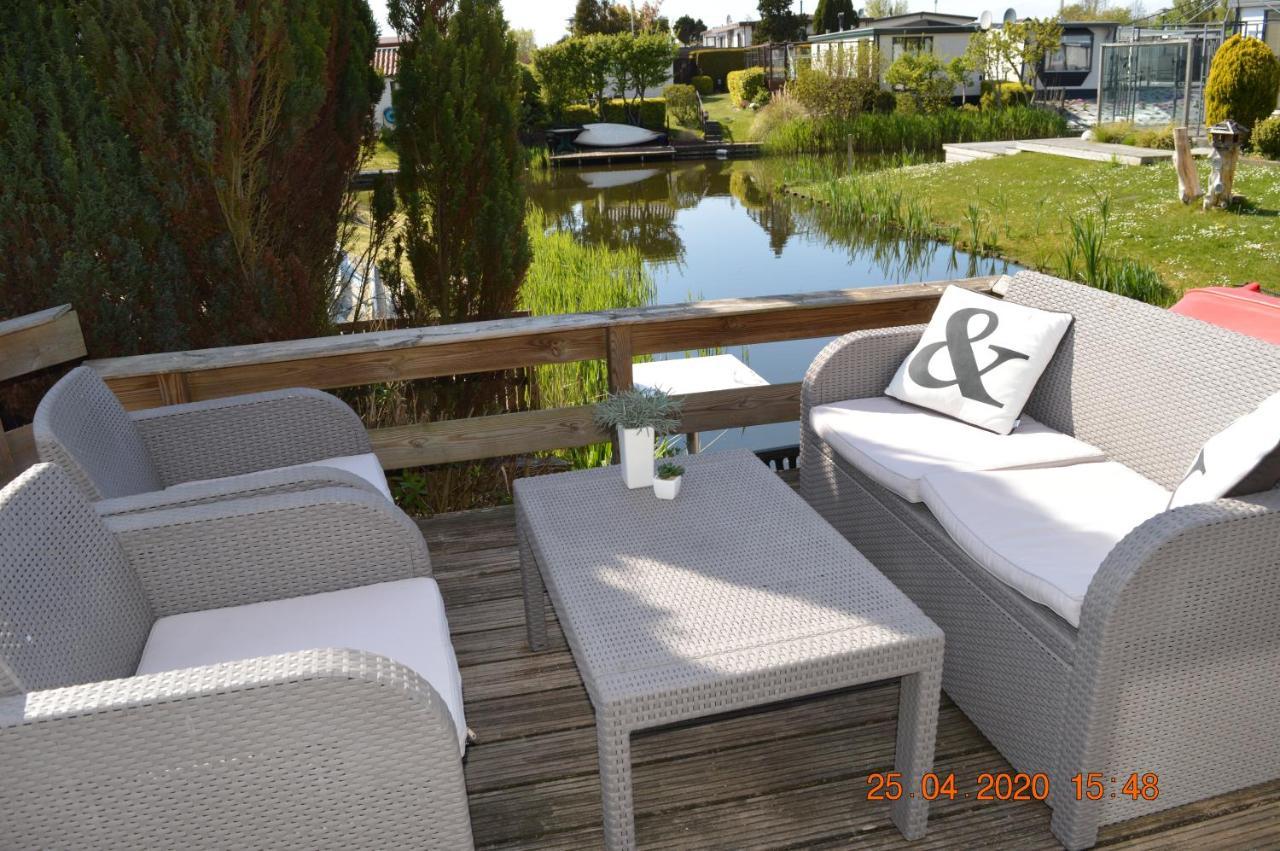 Vakantie Chalet Makkum Exterior photo