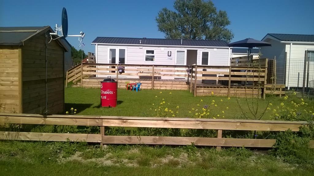 Vakantie Chalet Makkum Exterior photo